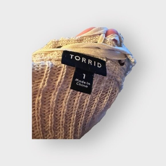 Women’s torrid 1 Oatmeal / Cream Knit Cardigan with Corset Laced Shoulders 14 16 - Picture 8 of 10